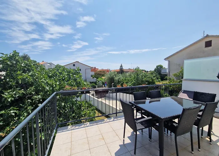 Ferienhaus House Viola By Istra Vacation *